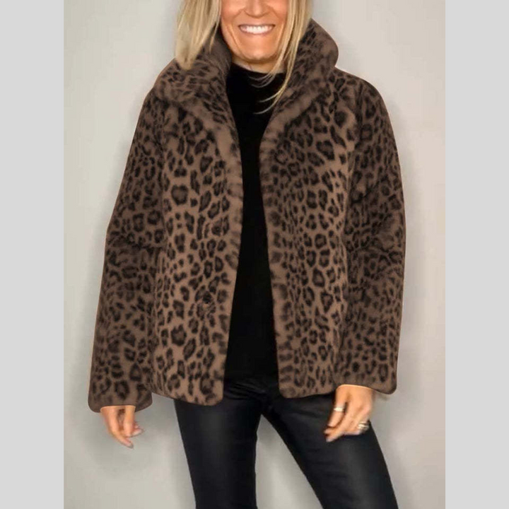 Dainna | Elegant Leopard Coat