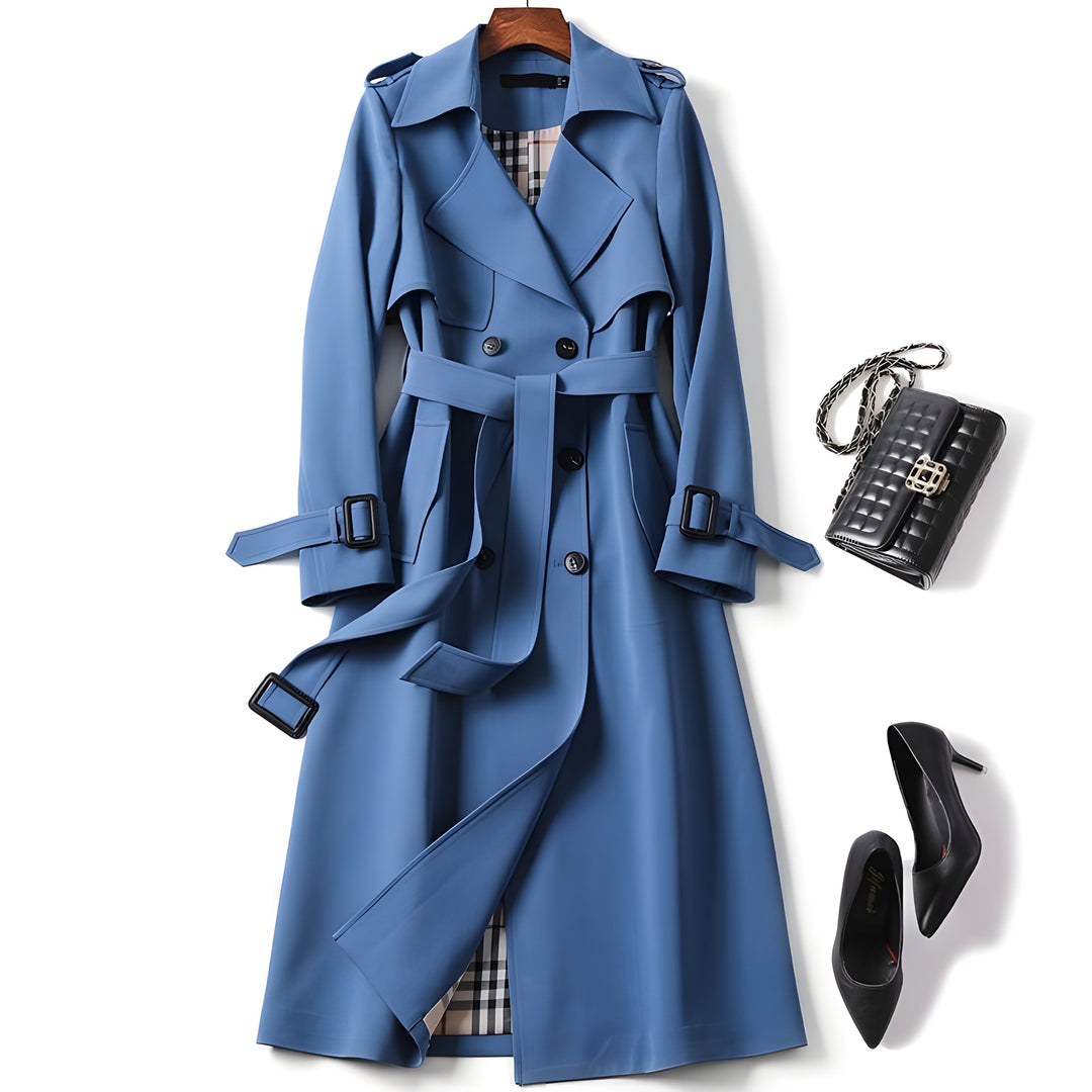 Rome | Elegant and fashionable trench coat
