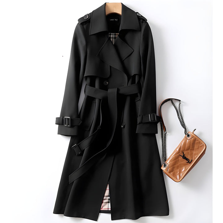 Rome | Elegant and fashionable trench coat